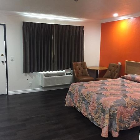 Welcome Inn & Suites אנהיים מראה חיצוני תמונה