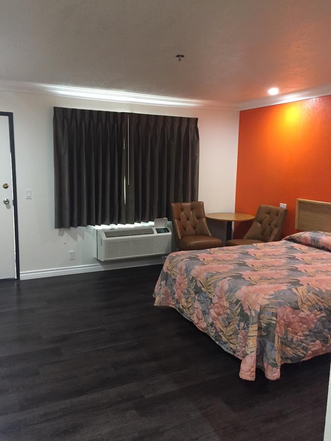 Welcome Inn & Suites אנהיים מראה חיצוני תמונה